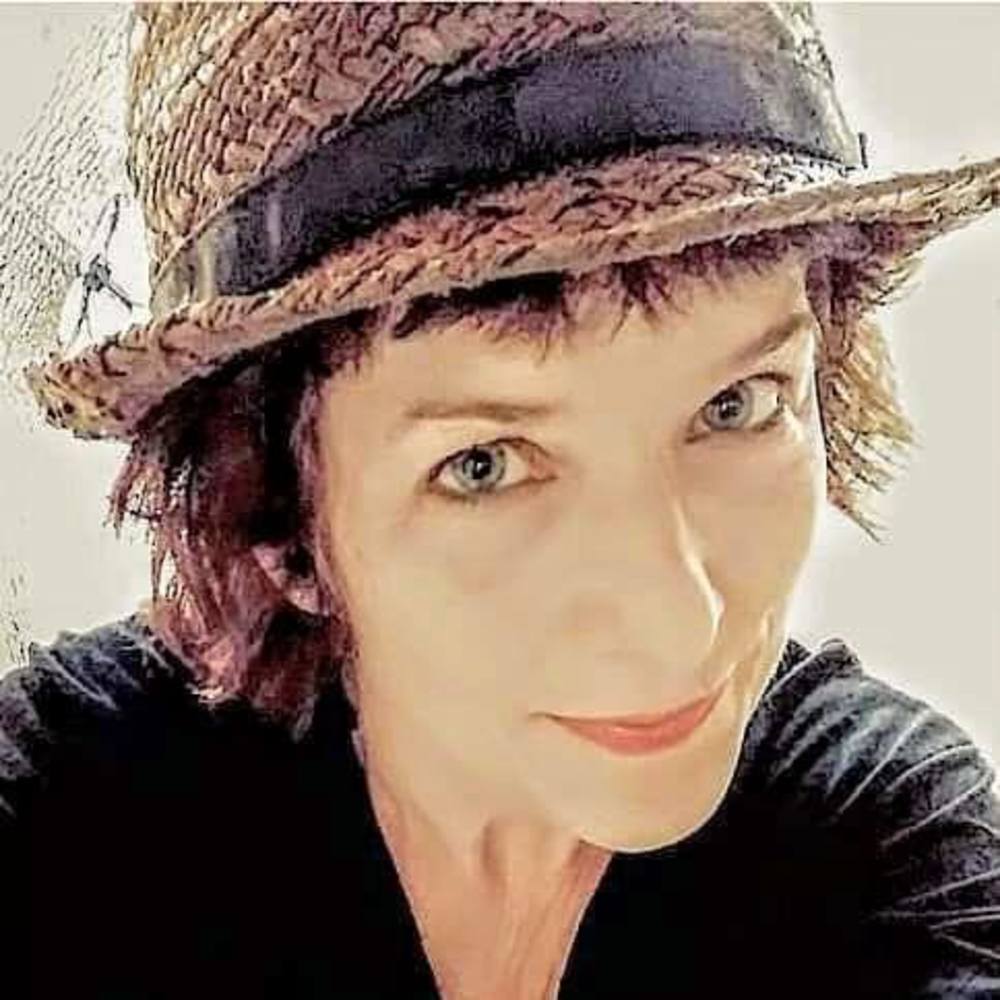 Meet your Posher, Shelley